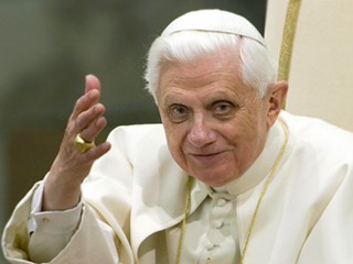  Benedicto XVI en obra «Conversaciones finales» de Peter Seewald.