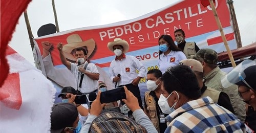  Pedro Castillo garantiza que continuará contratos con farmacéuticas para vacunas contra la COVID-19