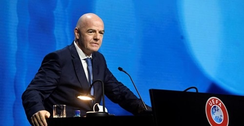  Presidente de la FIFA reafirma rechazo a la Superliga: «Están dentro o fuera, que cada uno piense»