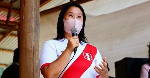  Keiko Fujimori: «Tenemos que sumar el esfuerzo de la empresa privada para que vacunen gratuitamente»