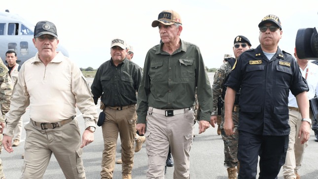  Ministro Víctor Torres: “Venimos trabajando intensamente para garantizar la paz y seguridad en nuestro país”